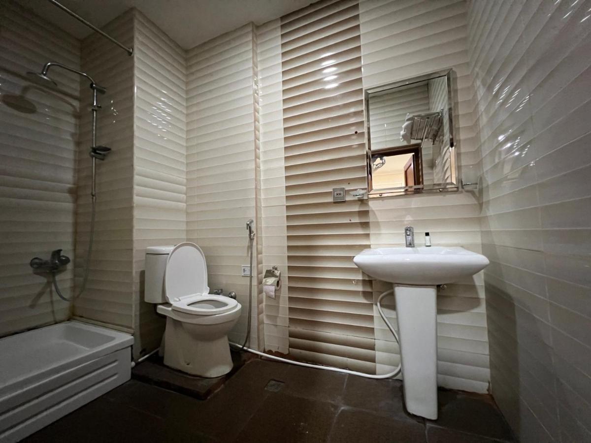 Center Khagani Hotel Baku Bagian luar foto