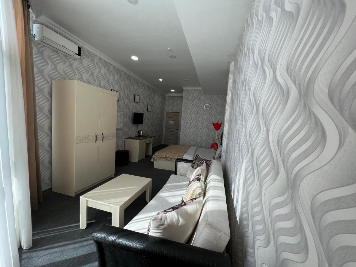 Center Khagani Hotel Baku Bagian luar foto